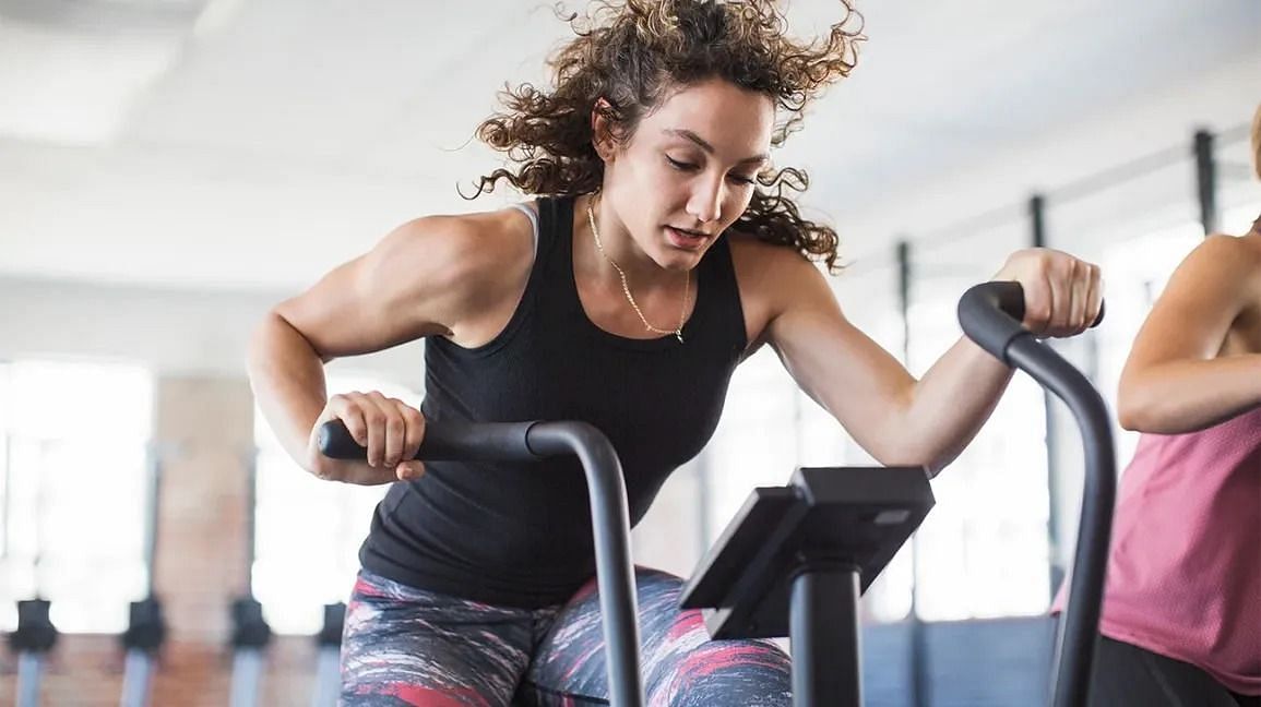 Cardio recovery (Image via Getty Images)